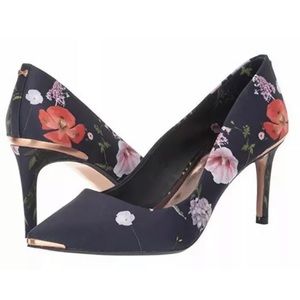 Ted Baker Wishirp Navy Floral Pumps - Size 10